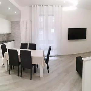  Apartamento Residenze Niguarda E Italia