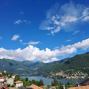 Apartment House Al Noce Moltrasio